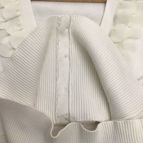 NINE west cream white cotton blend sweater embellishments petals details Large - Picture 4 of 10